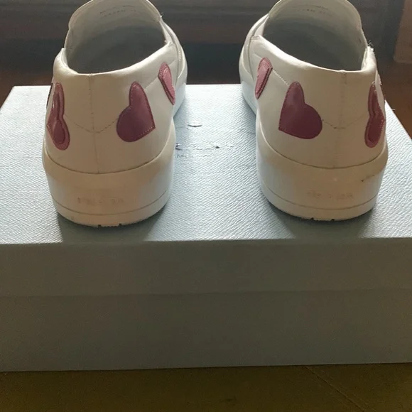 PRADA - White and Red Heart Sneakers - Worn 3 Times - Picture 6 of 6